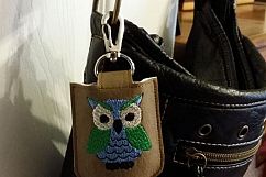 ITH Howard the Owl Hand Sanitizer Holder- Snap Tab (5x7 Hoop) - Machine Embroidery Product Image 3