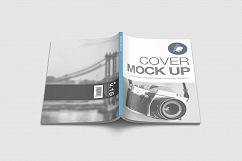 Magazine Mockup Product Image 10