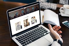 MacBook Screen Mock-Up / 21 PSD  Product Image 14