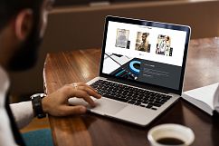 MacBook Screen Mock-Up / 21 PSD  Product Image 15