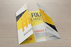 17 X 11 GATE FOLD BROCHURE MOCKUPS Product Image 1