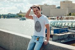 Men&#039;s T-Shirt Mock-Up Vol.4 2017 Product Image 6