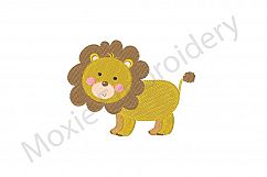 Lion Embroidery Design Product Image 1