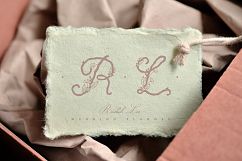 Efelious - floral monogram set Product Image 10