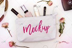 White Cosmetic Bag Mock-up. PSD Product Image 1