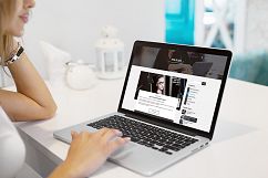 MacBook Screen Mock-Up / 21 PSD  Product Image 11