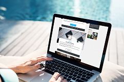 MacBook Screen Mock-Up / 21 PSD  Product Image 23