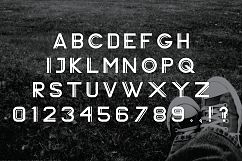 Vardy Display Typeface Product Image 6