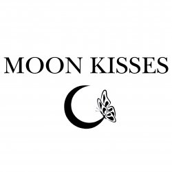 MoonKissesPrints avatar