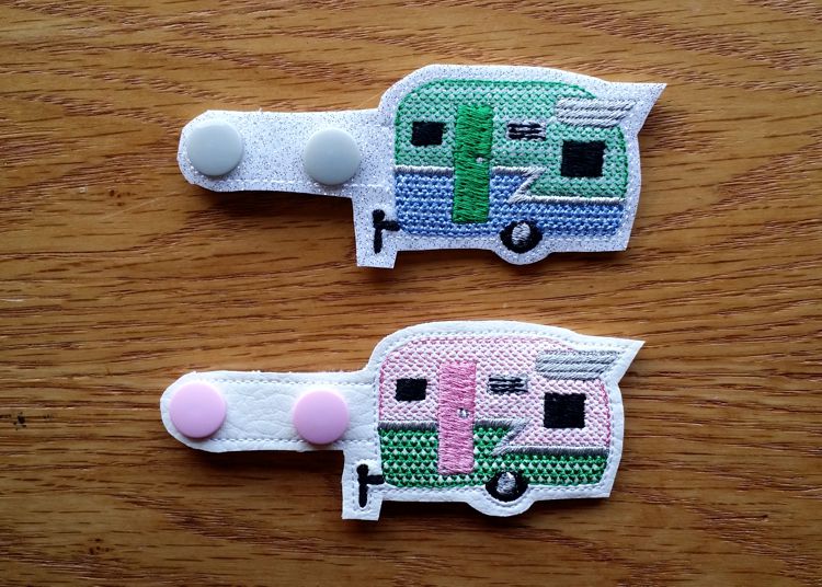 ITH Happy Camper Vinyl Key Fob Embroidery Design