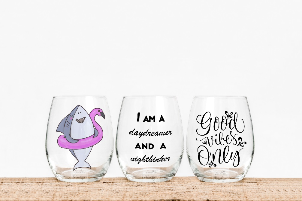 Download Three stemless wine glass mockups 3 no stem glasses mockup