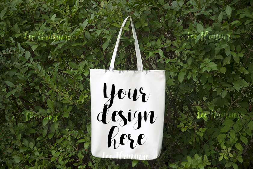 Download Tote bag mockup natural green background