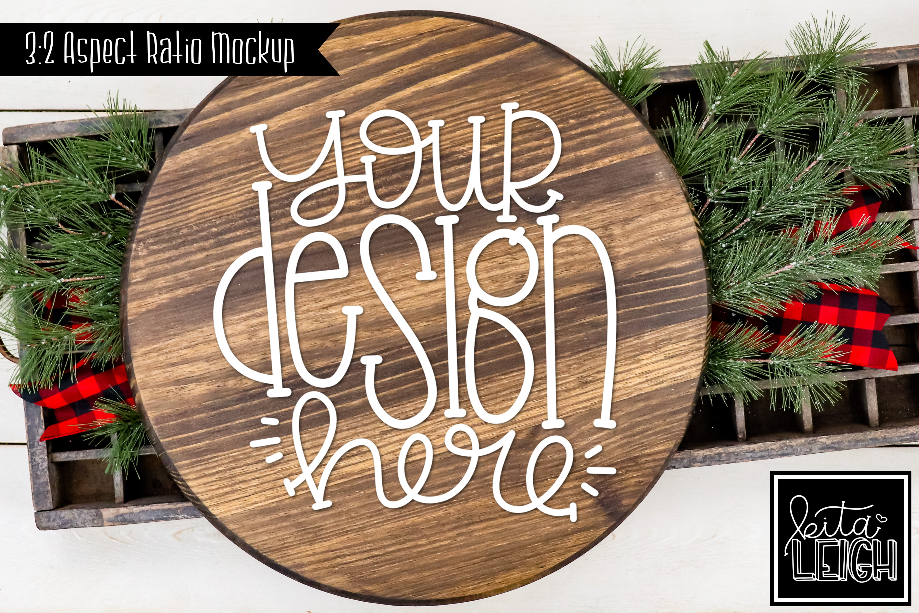 Download Wood Round Christmas Mockup Bundle