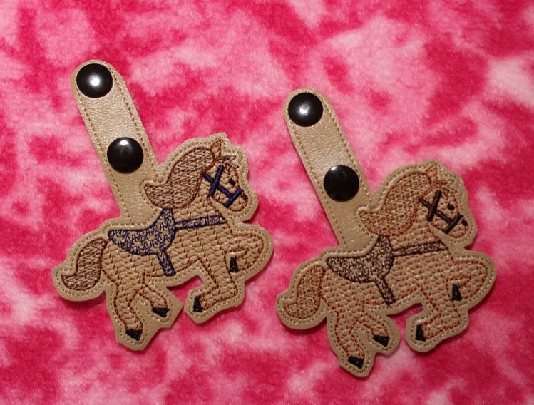 Ith horse key fob  embroidery design 100865  embroidery  design Ith horse key fob  embroidery design 100865  embroidery  design