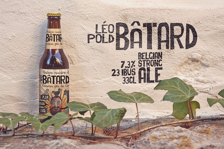 Formentera Beer & Logo Mockup 2