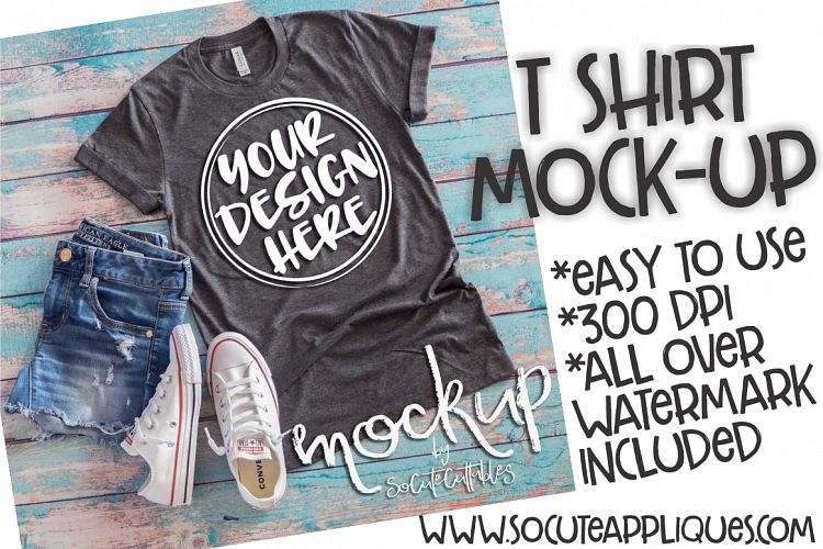 Gray t shirt mock up 6478