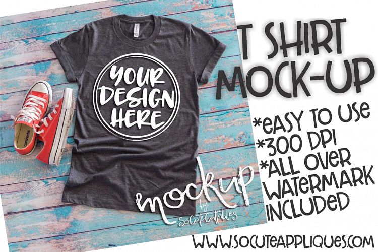 Gray t shirt mock up 6494