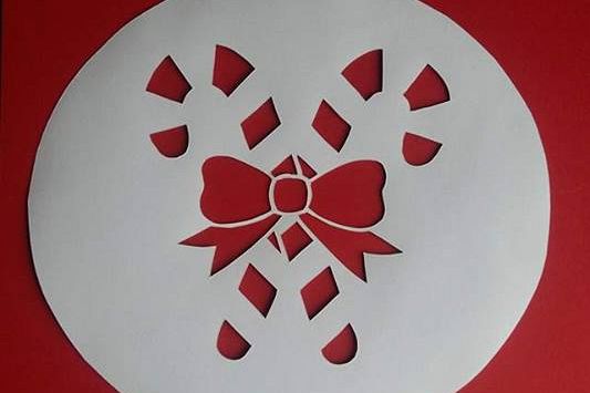 12 x Christmas Bauble papercutting templates