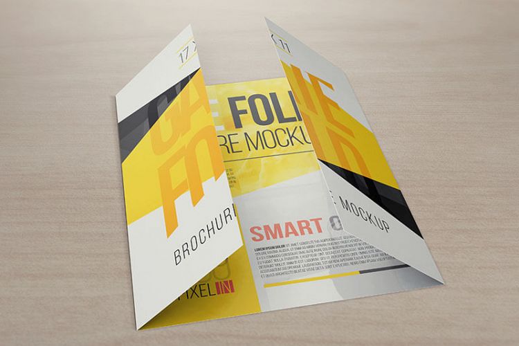 17 X 11 GATE FOLD BROCHURE MOCKUPS