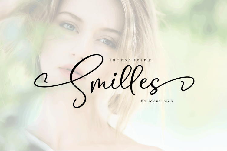 Smilles Script Font