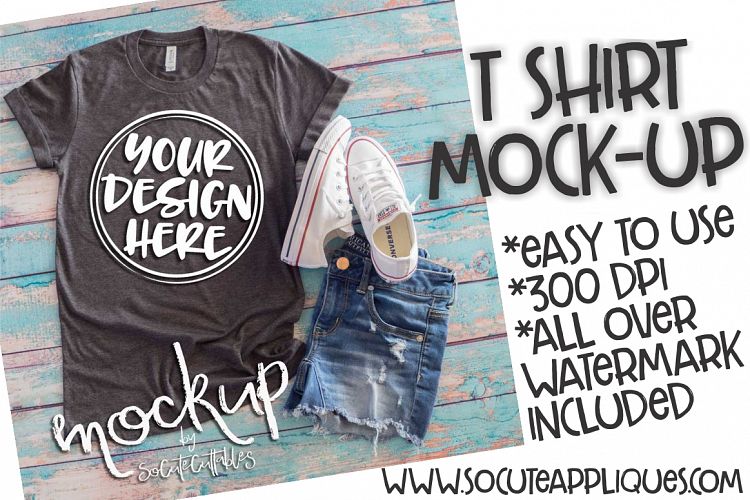 Gray t shirt mock up 6482