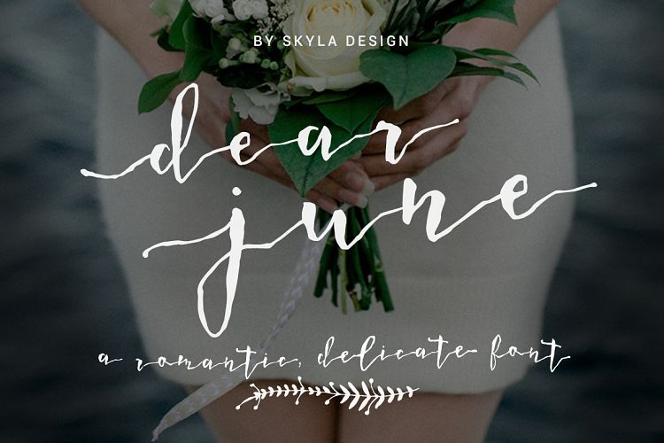 A Romantic font - Dear June