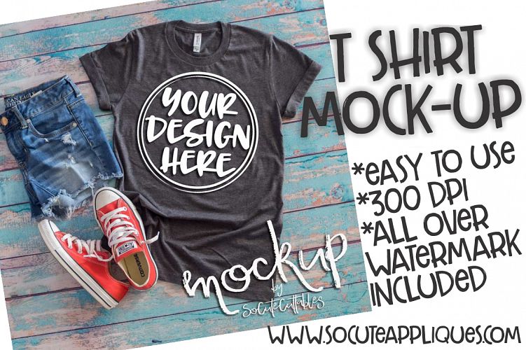 Gray t shirt mock up 6493