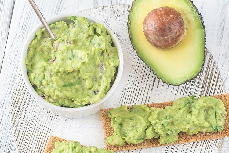 Sandwiches with guacamole