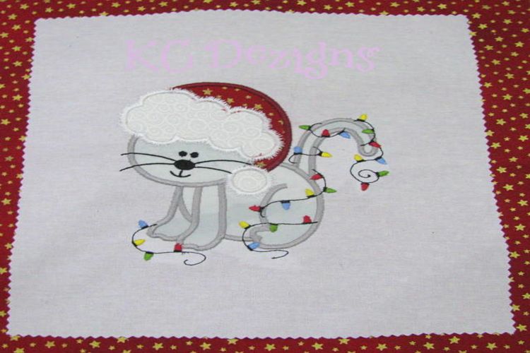Christmas Cat With Lights Machine Applique Embroidery Design