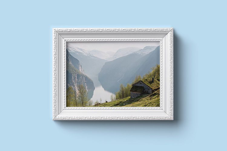 Classic Frame Mockup