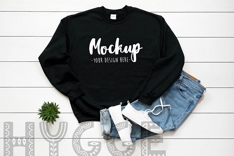 Download Gildan 18000 Mockup Basic Black Sweatshirt Winter Mockup