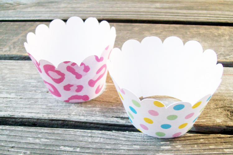 Cupcake Wrapper SVG Design - Plain and Scalloped