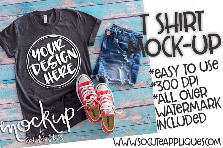 Gray t shirt mock up 6491