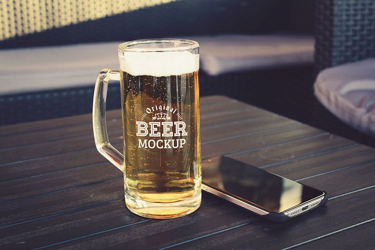 Beer Mock-up #40