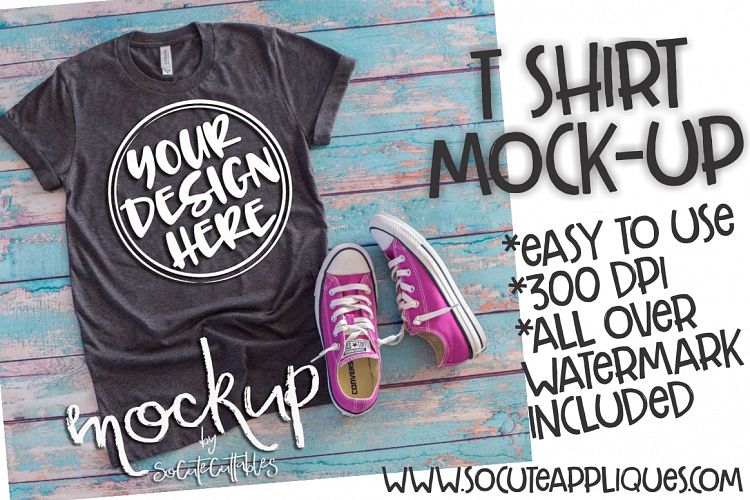Gray t shirt mock up 6498