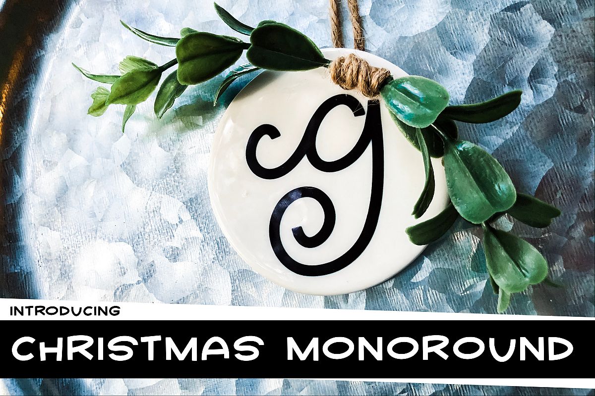 Christmas Monoround a Monogram Font example image 1
