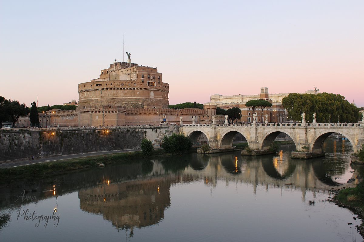 Castel Sant'Angelo Bridge example image 1