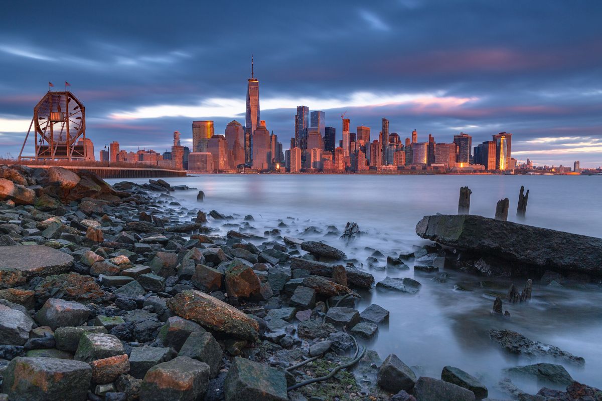 View on Financial District and colgate watch example image 1