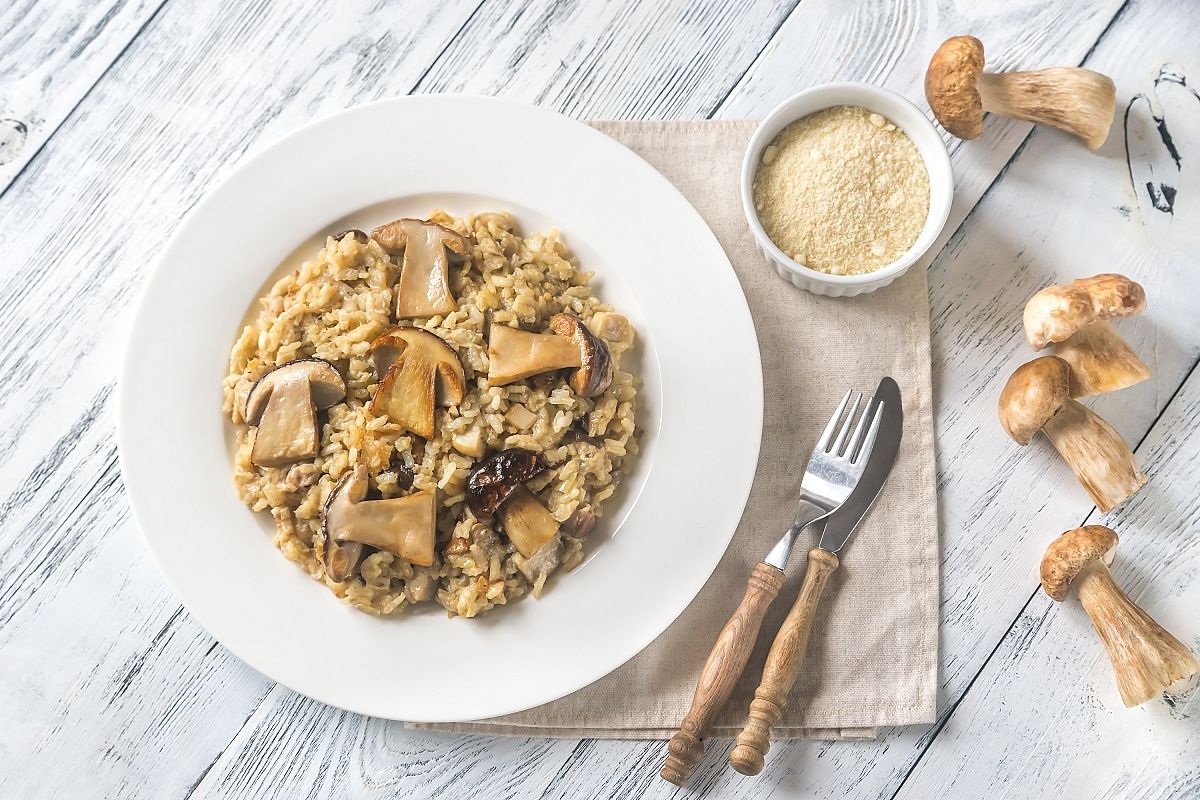 Risotto with porcini mushrooms example image 1