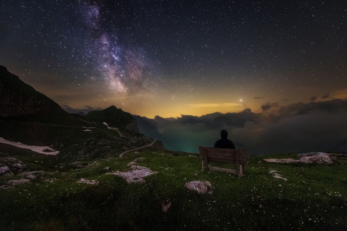 Watching the Milky Way example image 1