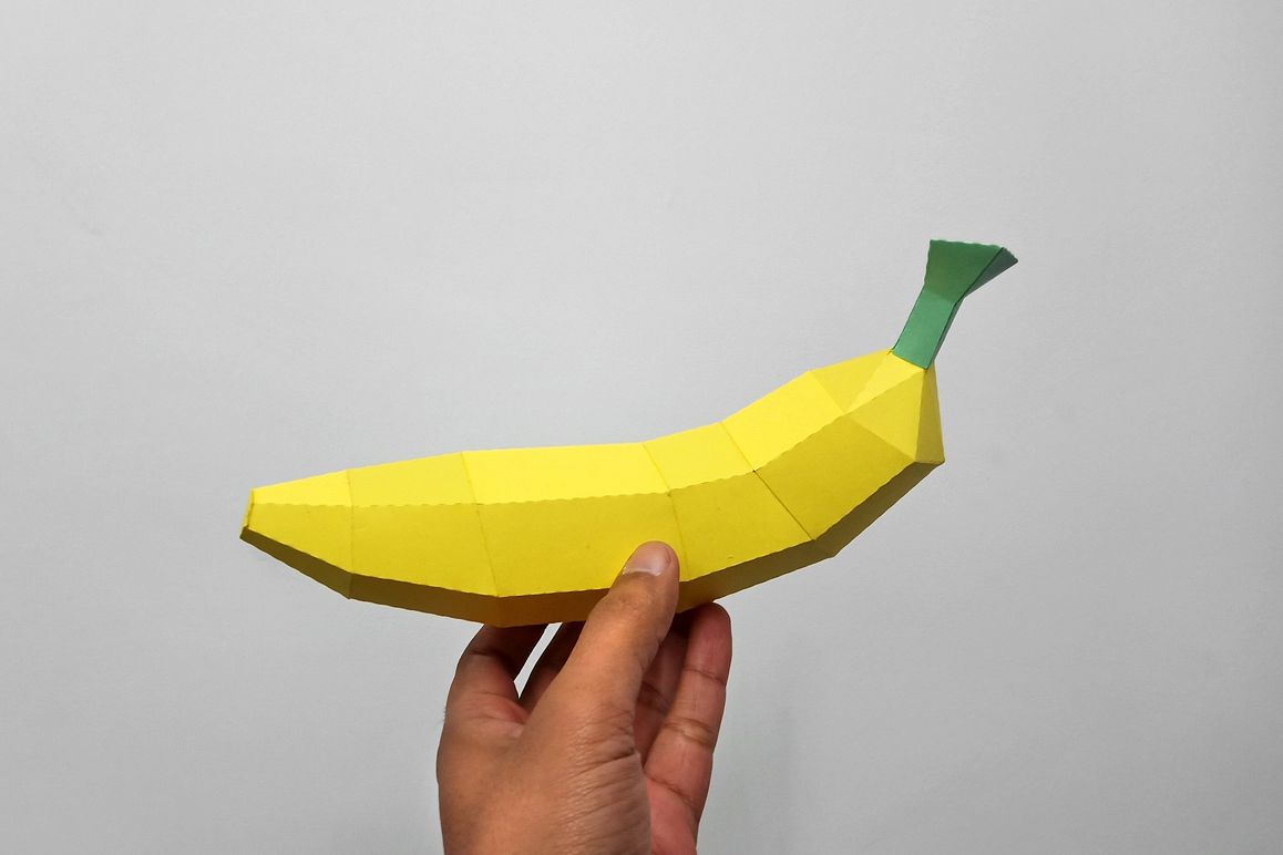 DIY Banana - 3d papercraft example image 1