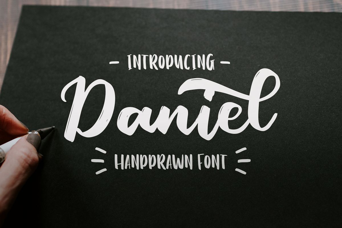Daniel Script - Font Duo example image 1