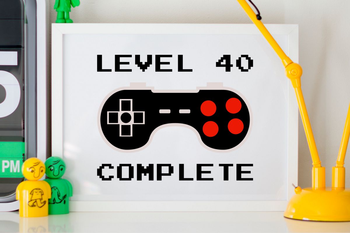 40th Birthday Retro Design / Anniversary T-Shirt SVG Cricut example image 1