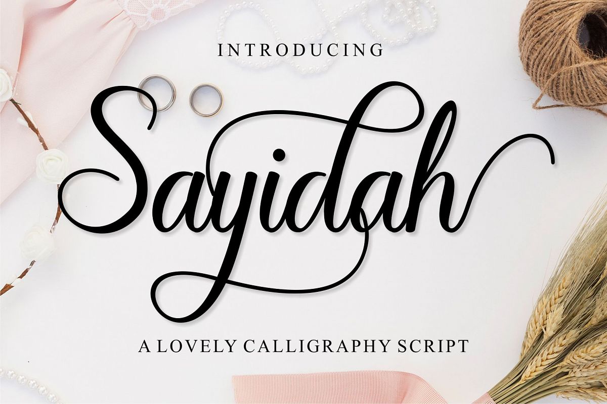 Sayidah Lovely Script example image 1