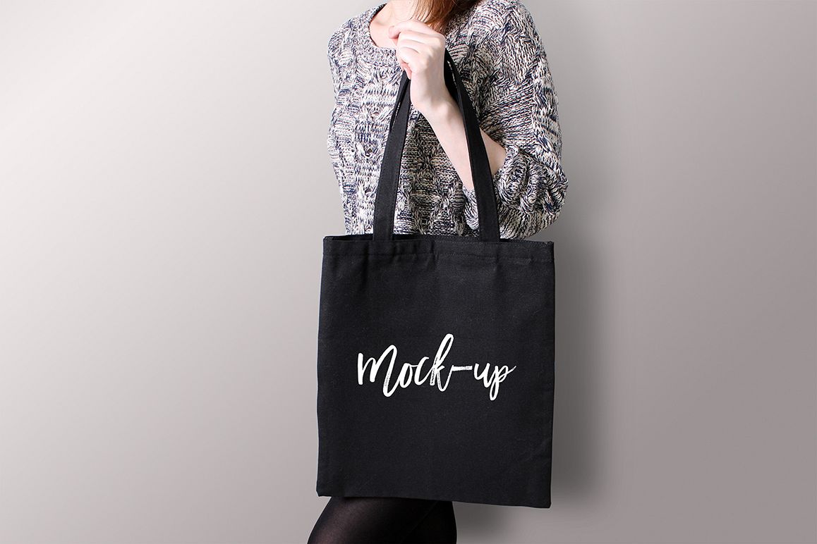 Download Black Tote Bag Mockup