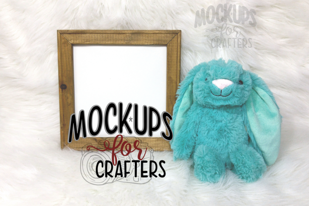 REVERSE CANVAS - square - with teal Dollarama bunny example image 1