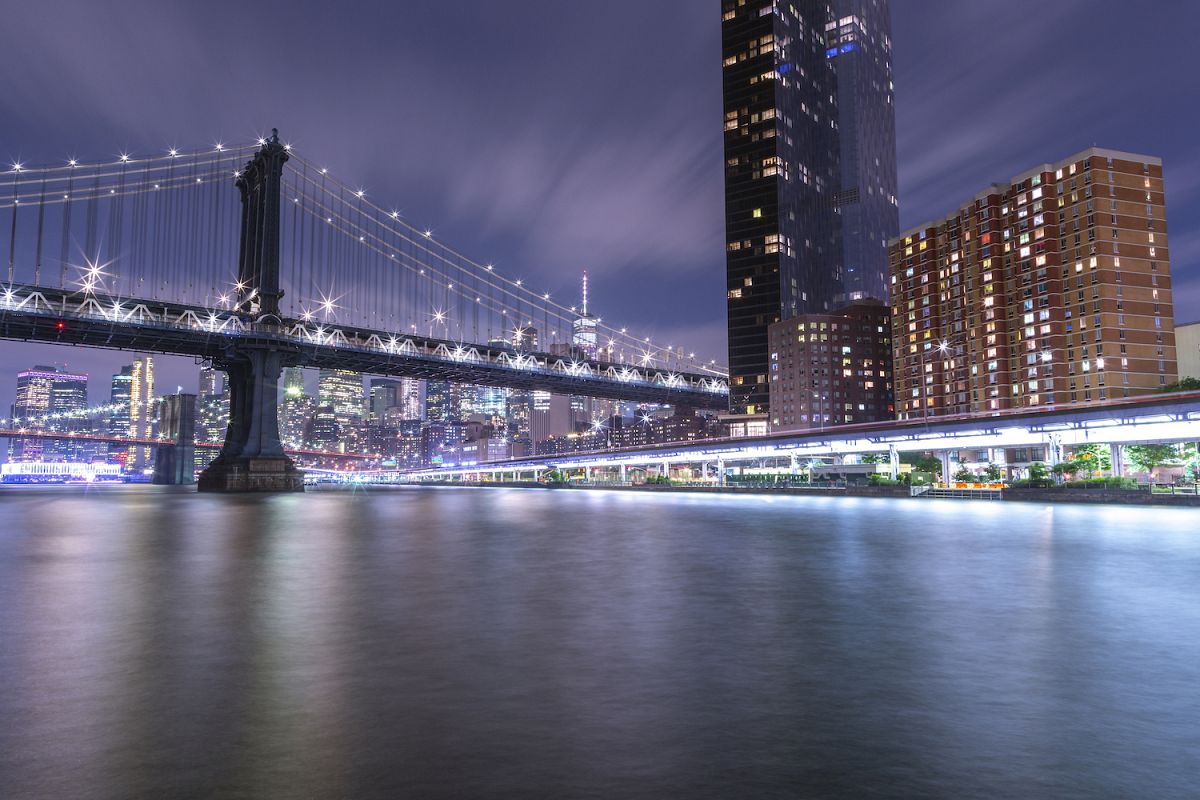 Night view on Financial district and One Manhattan Square example image 1