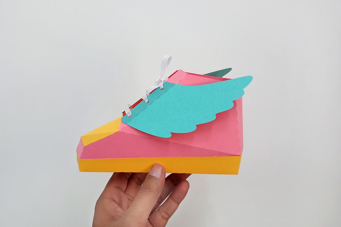 DIY Hip hop shoe - 3d papercraft example image 1