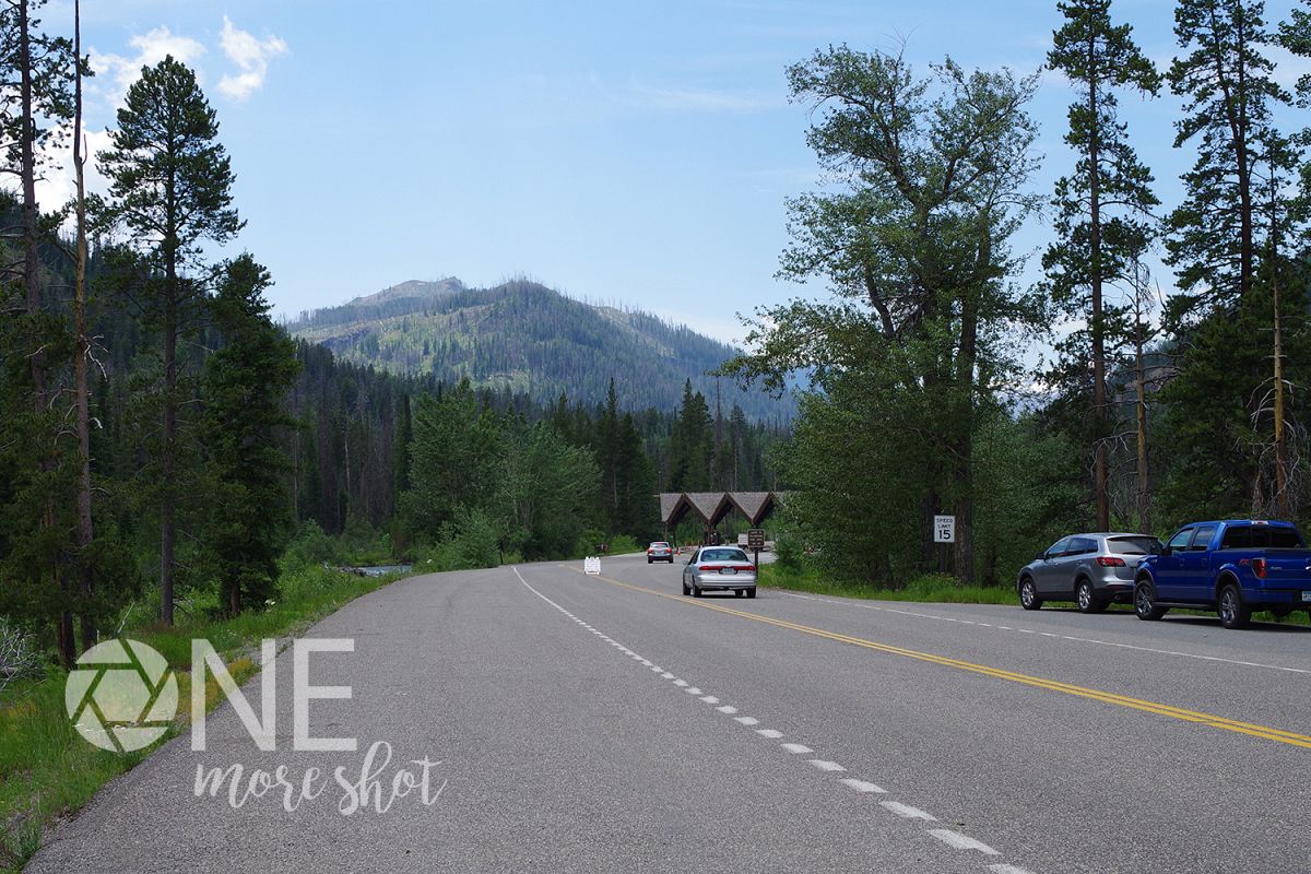Yellowstone National Park East Entrance - Western USA Photo example image 1