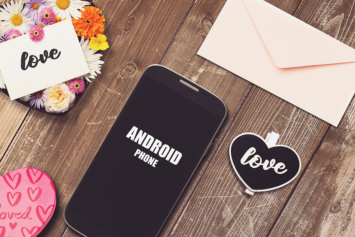 Valentine Phone Screen Mock-up #1 example image 1
